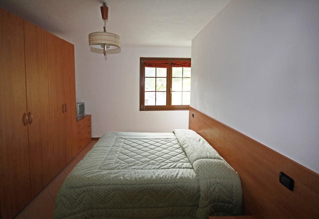 Baita Muffe' Apartment Pradelle Bagian luar foto
